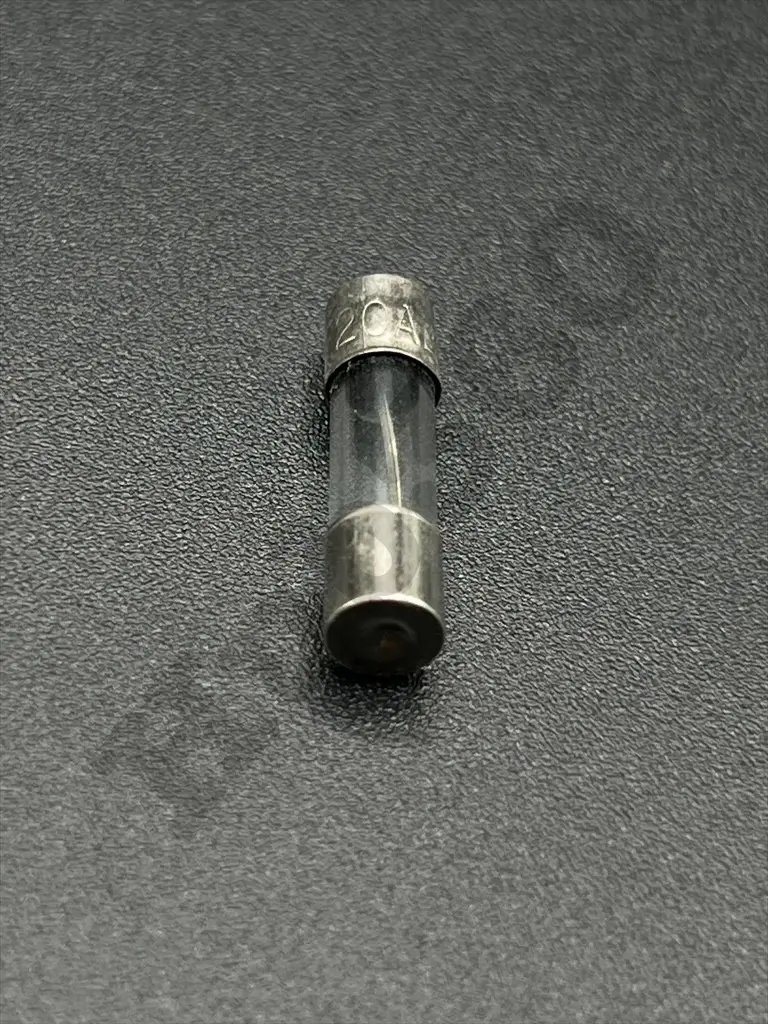 NSUK4378.webp