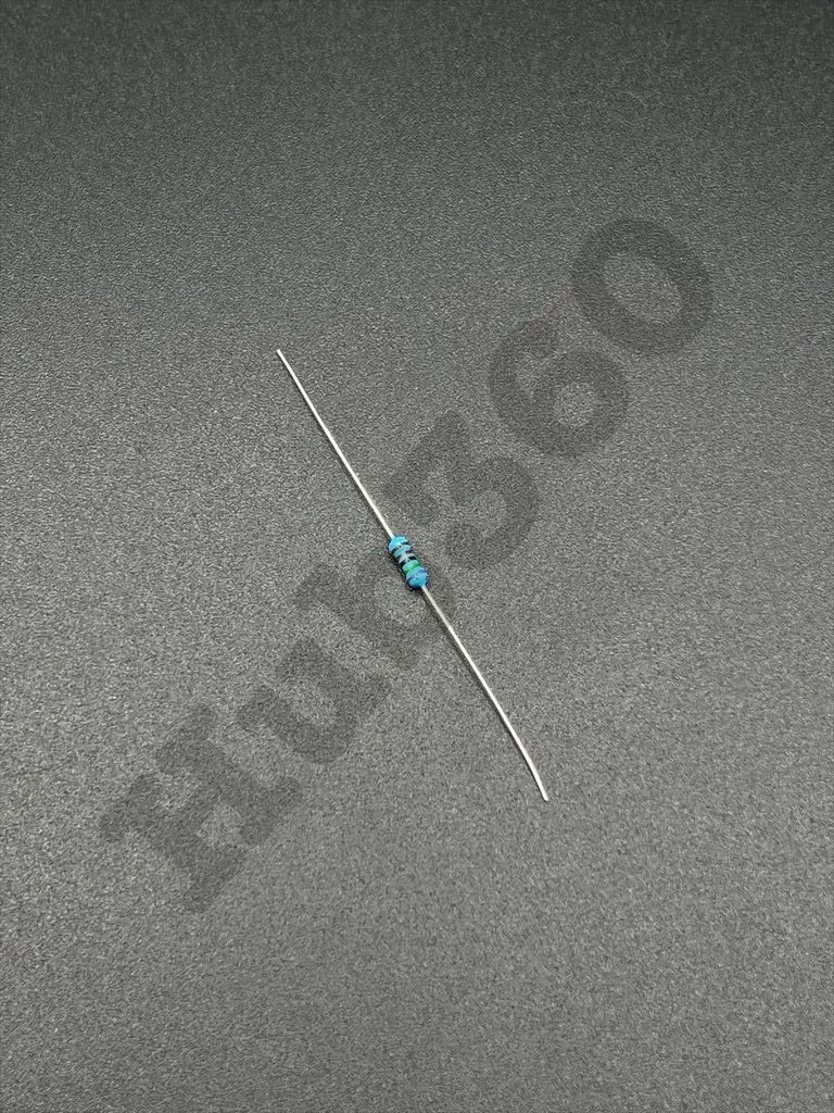 CRUV6293.webp