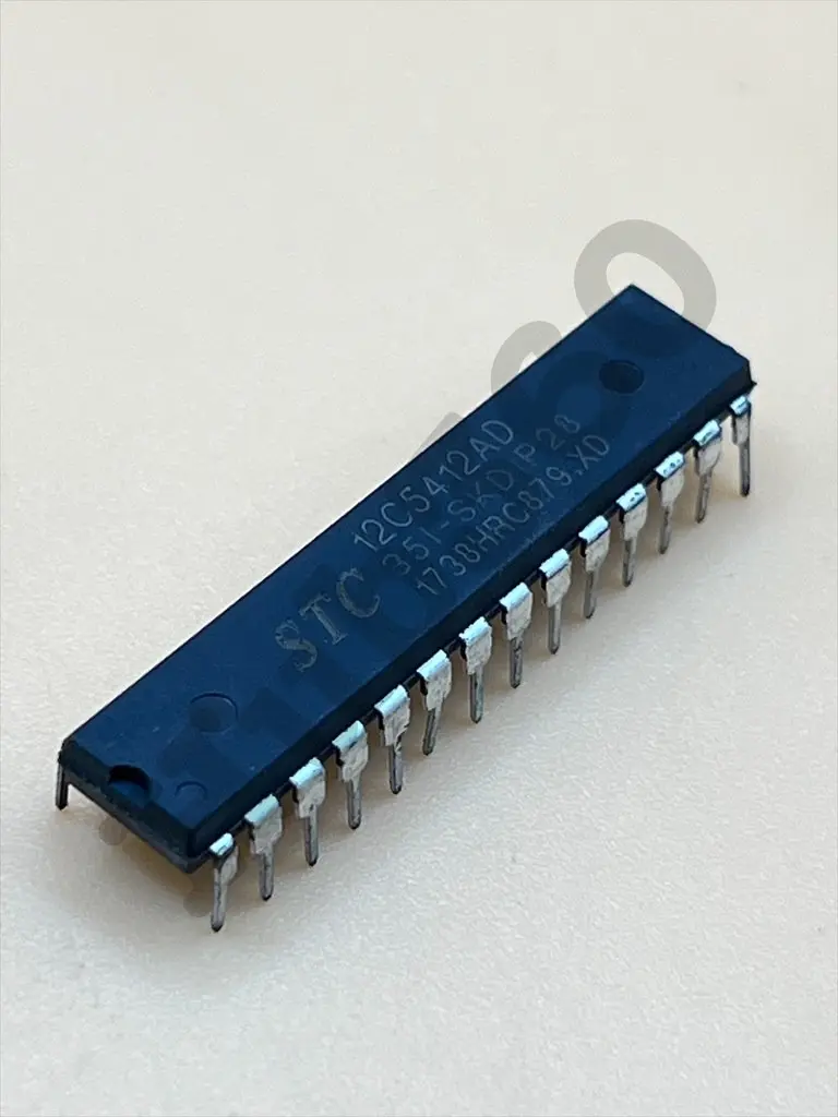 TAFX6145.webp
