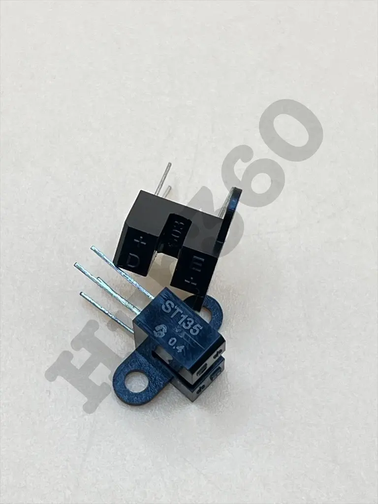 KQXI6587.webp