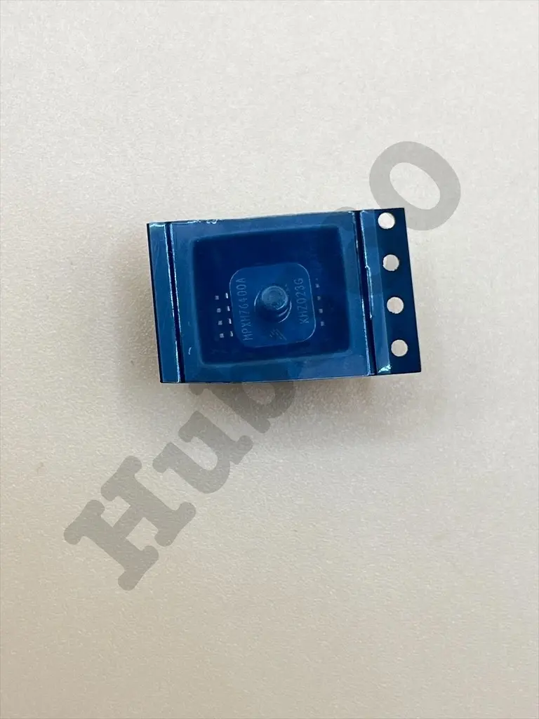 XRJQ7889.webp