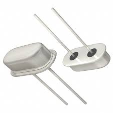 7.680MHz crystal oscillator