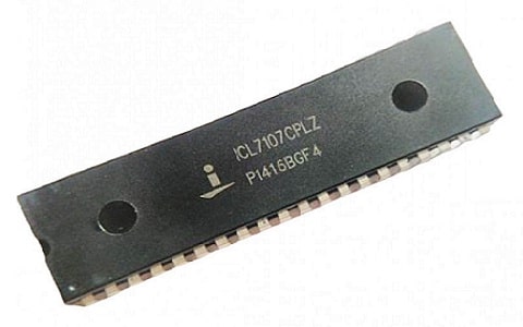 ICL7107 CMOS ADC