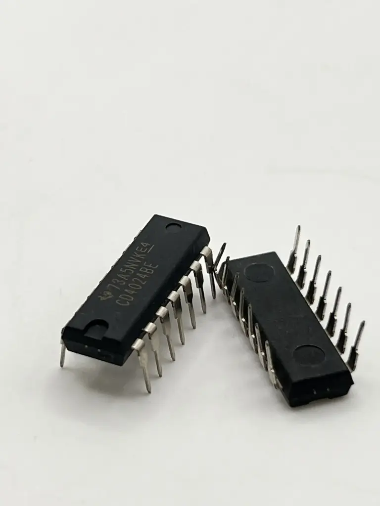 CD4024 binary counter