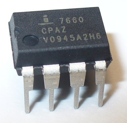 ICL7660