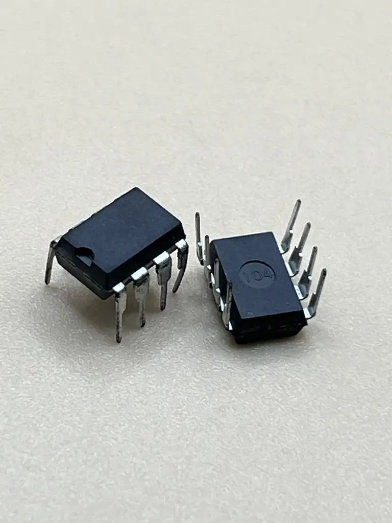 FM62429 dual channel digital volume chip