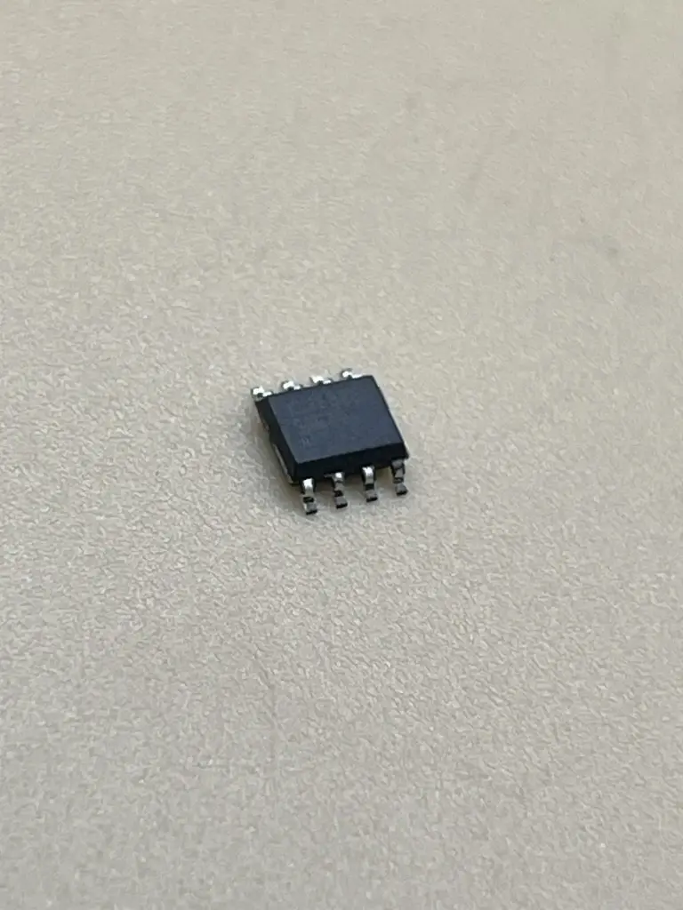 XL1583E1 SOP8 DC-DC chip