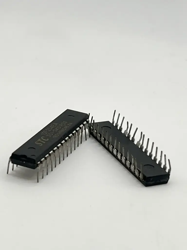 STC15F204EA