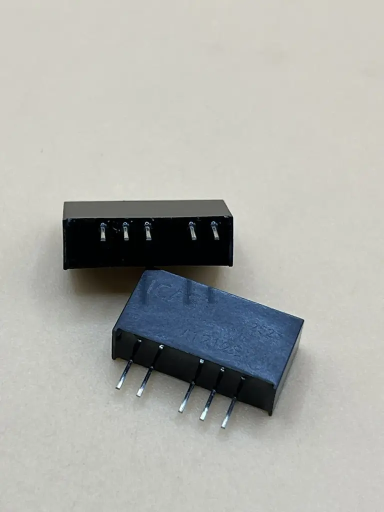 A1212S-1W 12V DC-DC power isolator