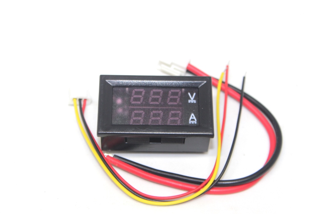 DC 0-100V 10A Voltage and current meter display