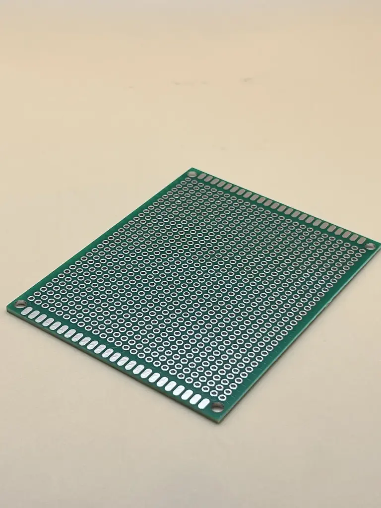 7cmx9cm double sided fiberglass PCB veroboard/stripboard