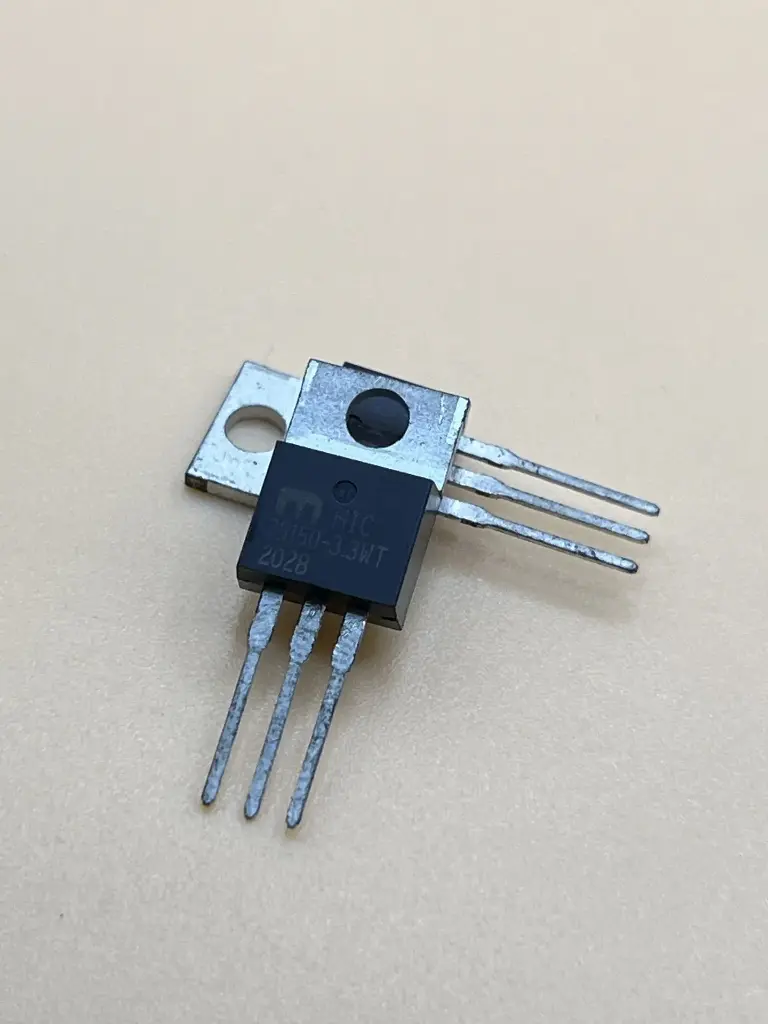 MIC29150-3.3 regulator