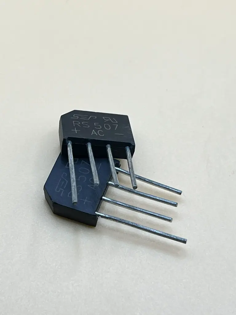 RS507 5A 700V bridge rectifier