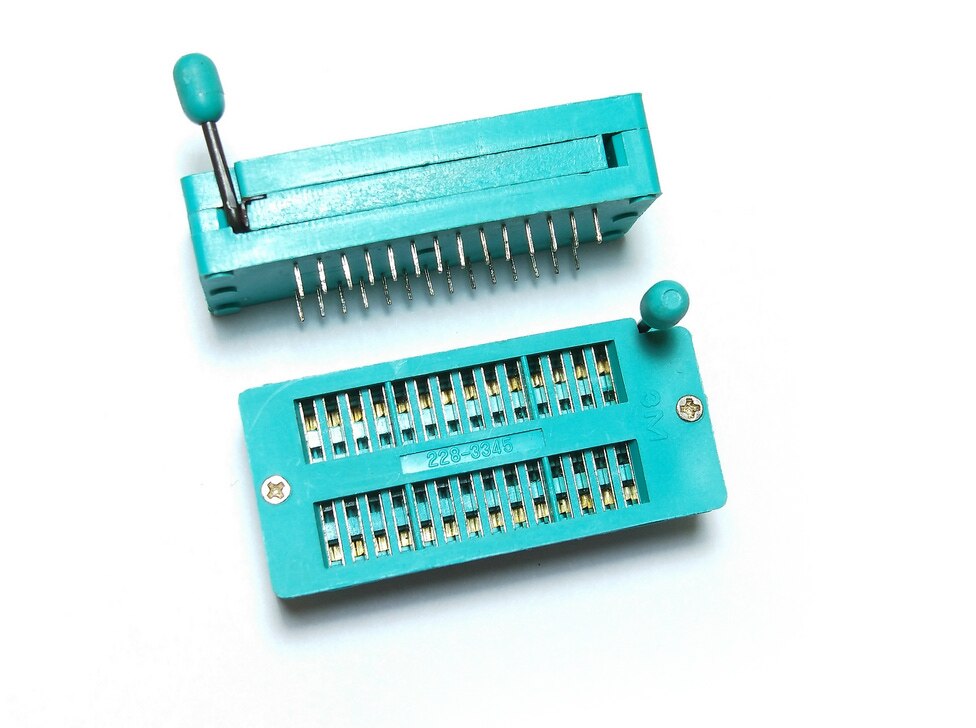 28pin Wide base ZIF socket