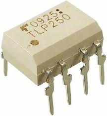 TLP250 optocoupler / isolator