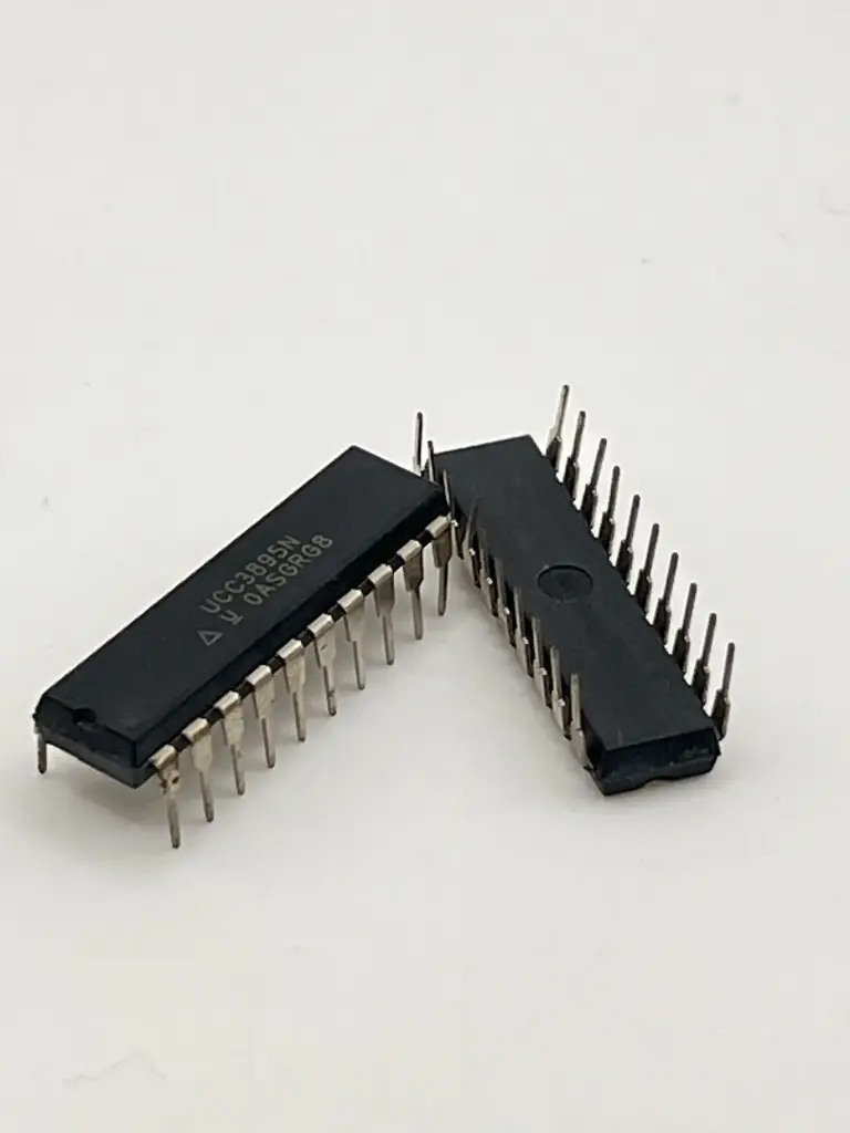UCC3895N switch controller