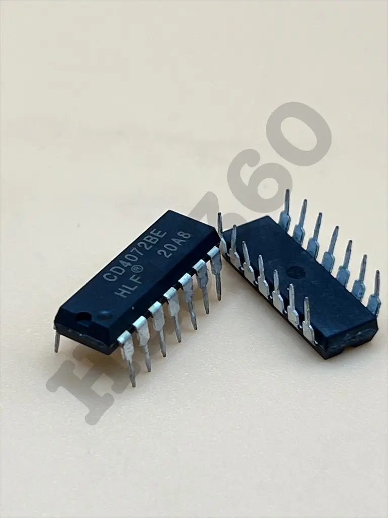 CD4072 logic chip