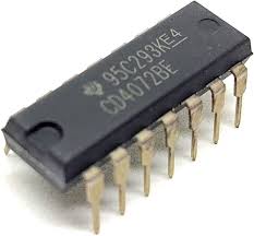 CD4072 logic chip