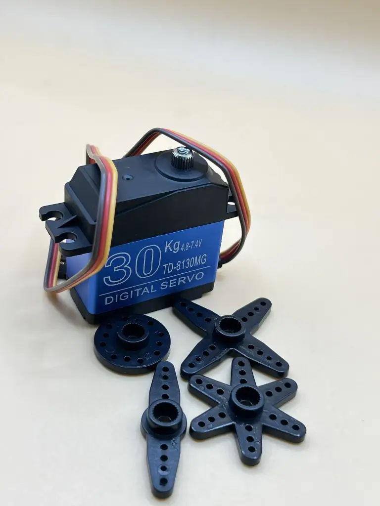 30KG 180 degrees metal gear digital servo