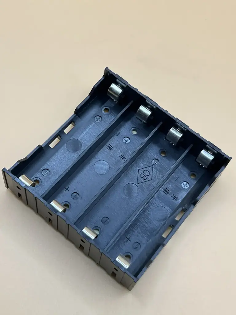 PCB DIP 18650 Battery Holder (4 Pin)