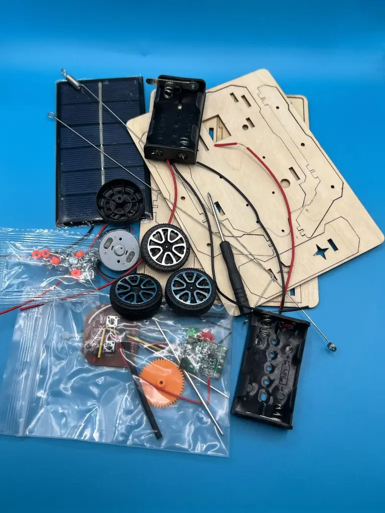 DIY STEM Remote controlled Solar Car