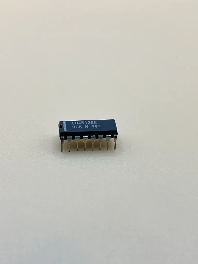 CD4512 encoder Decoder