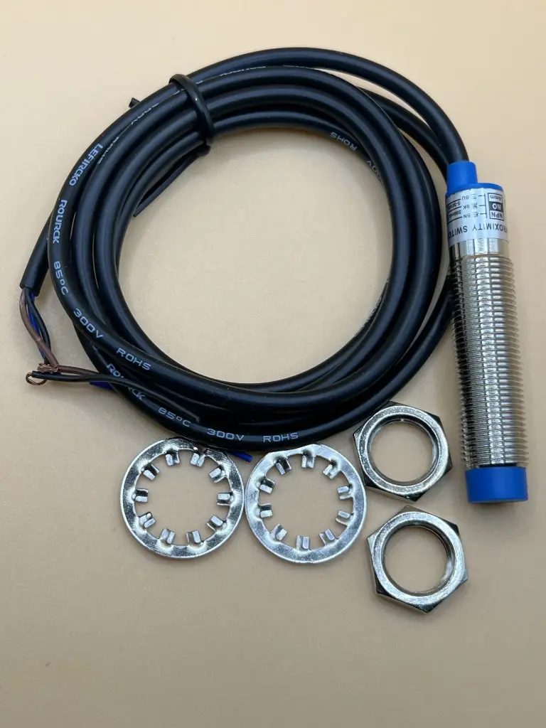 Photoelectric Metal Sensor LJ12A34