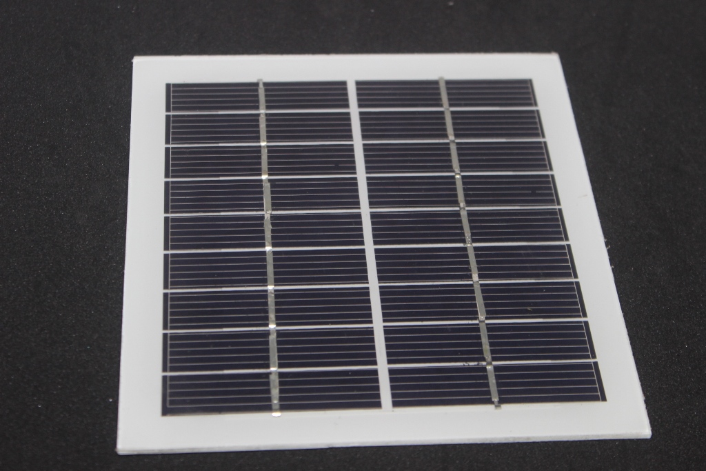 9V 220ma 2watt polycrystallinesolar panel