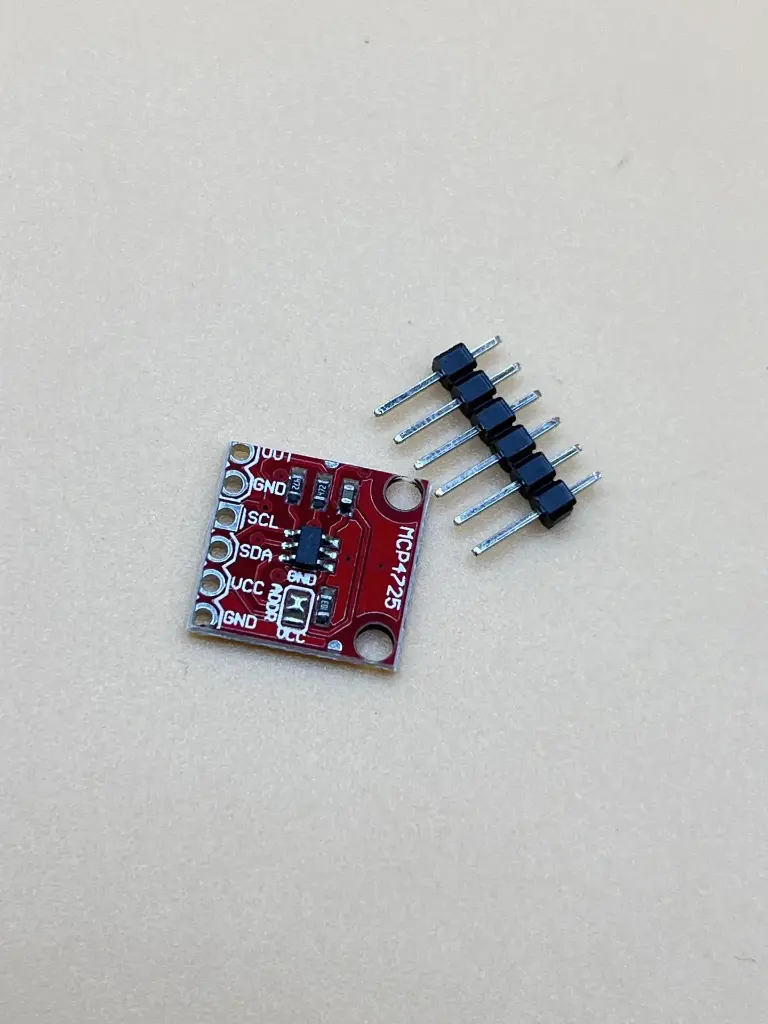 MCP4725 12C DAC Breakout board