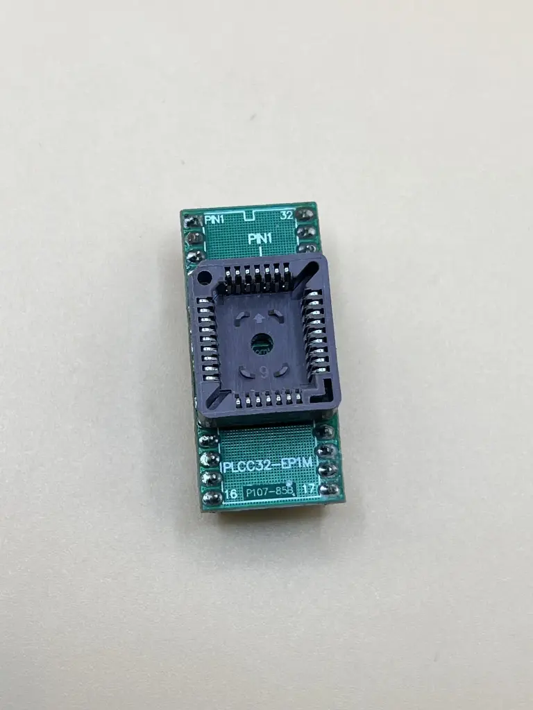 PLCC32 to DIP32 IC socket Adapter