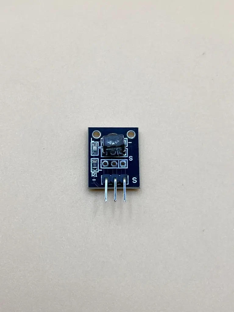 HX1838 infrared receiver module