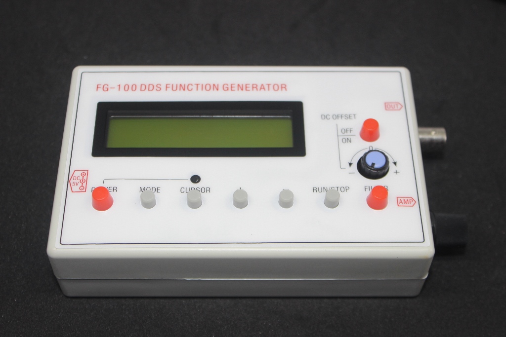 FG-100 signal Generator