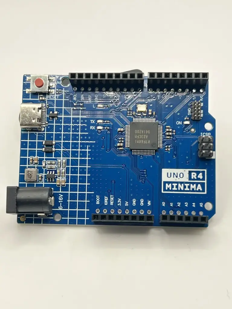 Arduino Uno R4 Minima