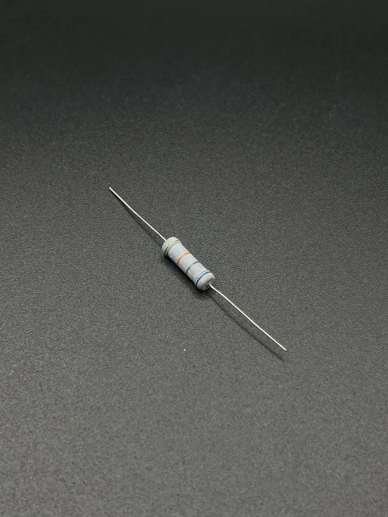 68KΩ 2W resistor