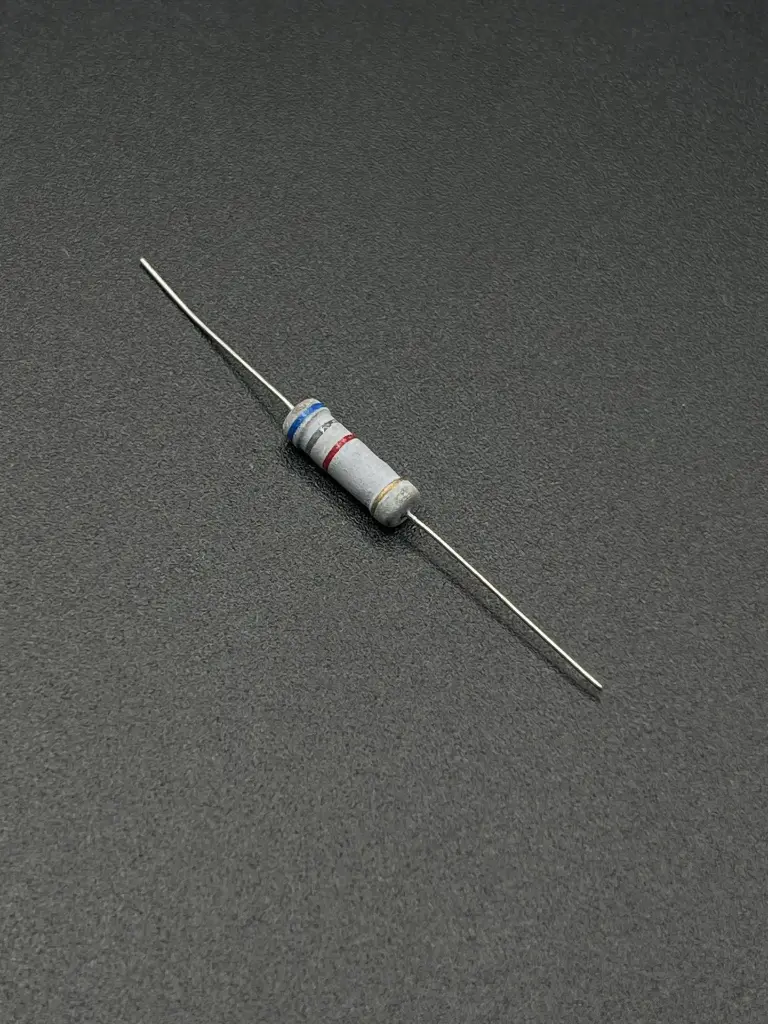 6.8KΩ 2W resistor
