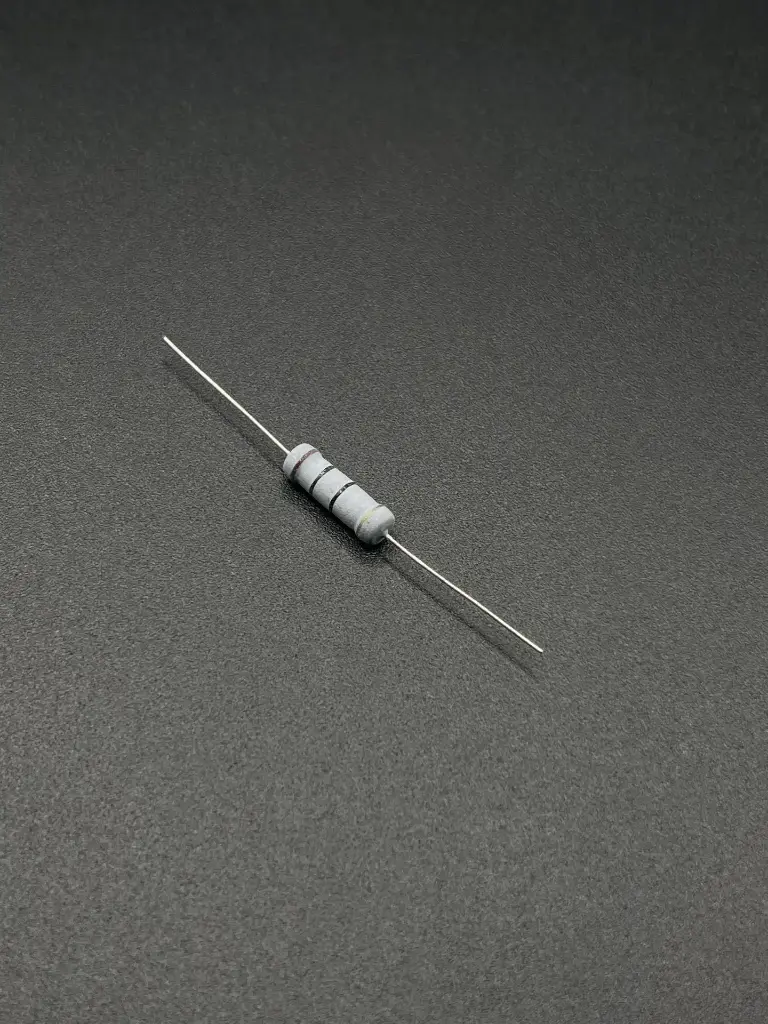 10Ω 2W resistor