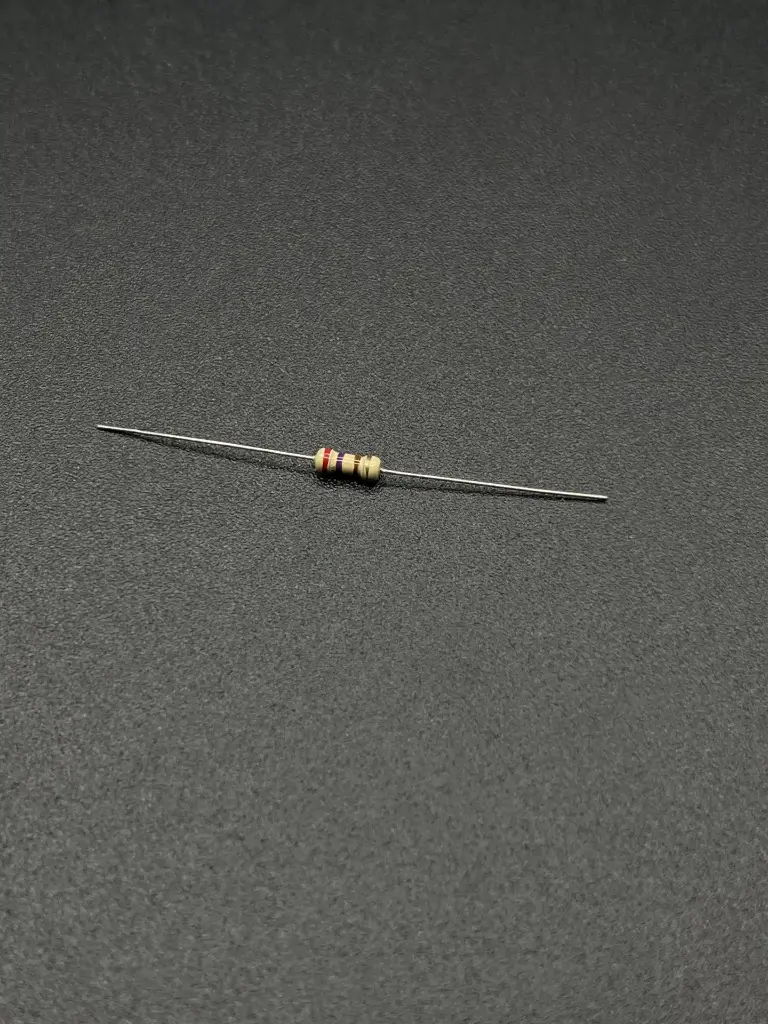 270Ω 1/4W resistor