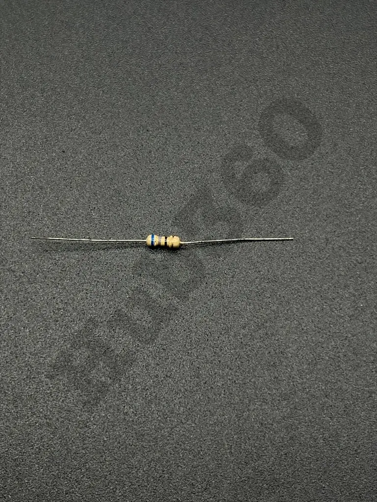 68Ω 1/4W resistor