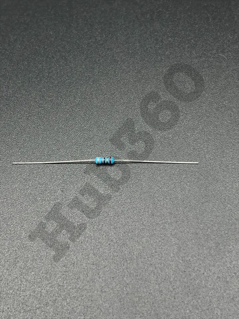 82Ω 1/4W resistor