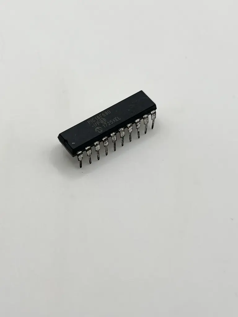 PIC16F690