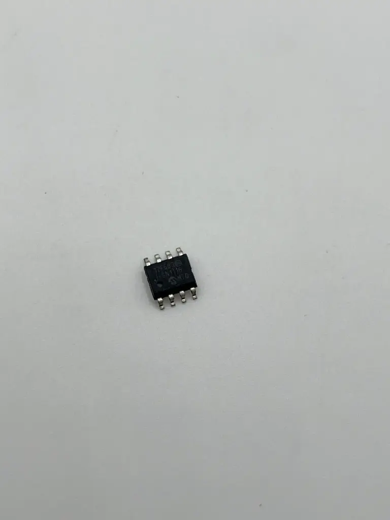 PIC12F683 S0IC