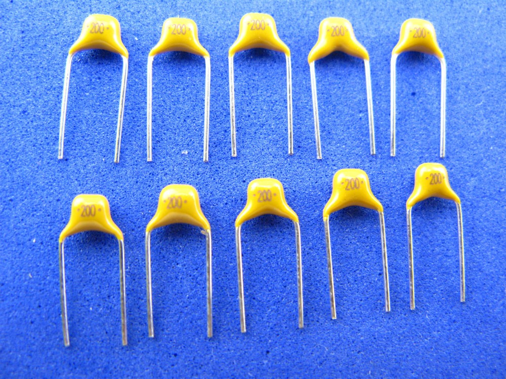 20pf monolithic capacitor