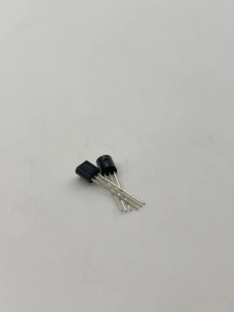 2N3906 Transistor